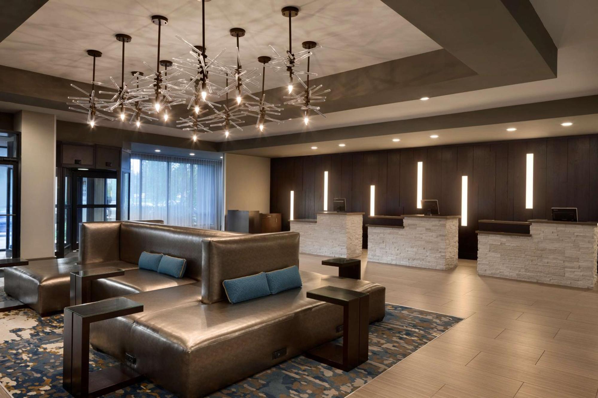 Embassy Suites By Hilton Columbus Exterior foto