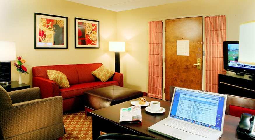 Embassy Suites By Hilton Columbus Zimmer foto